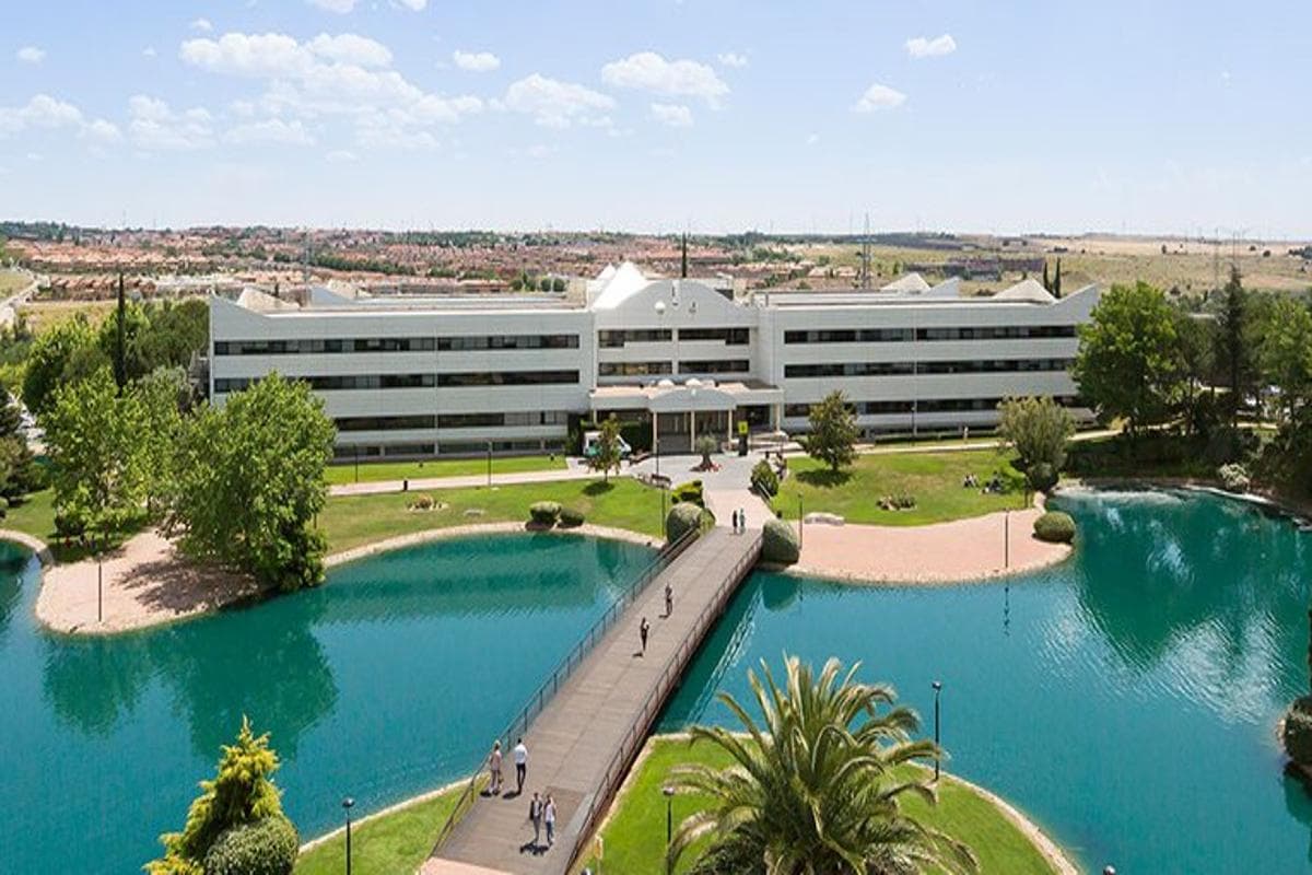 Clases online para estudiantes de UEM